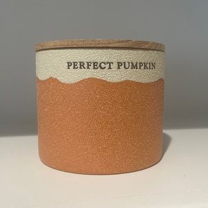 14.5 oz Ceramic Perfect Pumpkin Scented Jar Candle - Fall Collection
